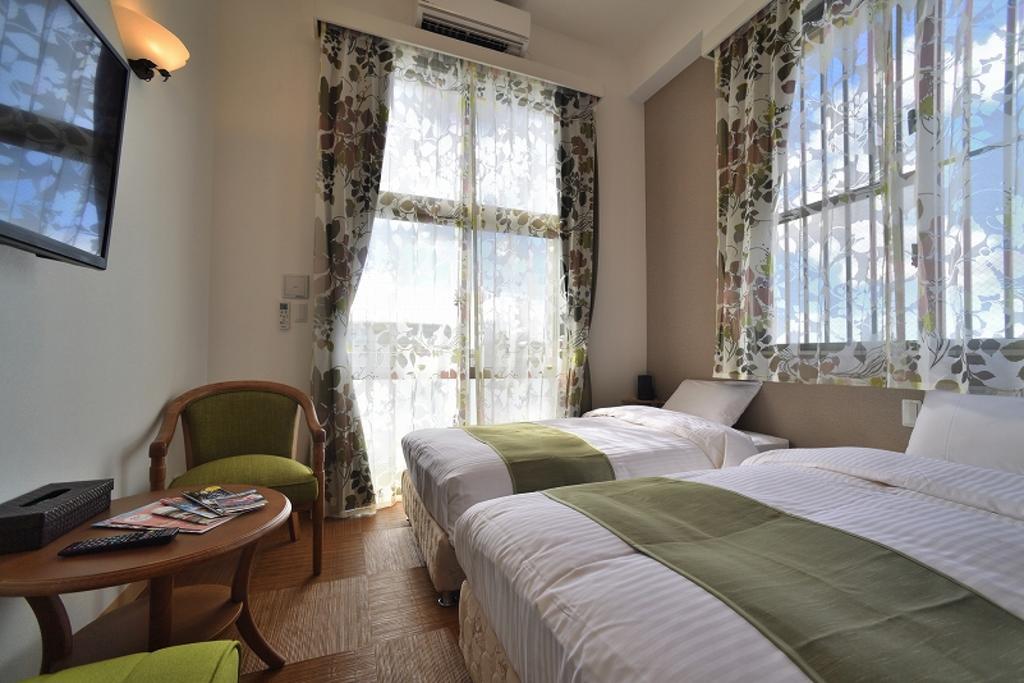 Cosmos Omoromachi Station Aparthotel Naha Ngoại thất bức ảnh
